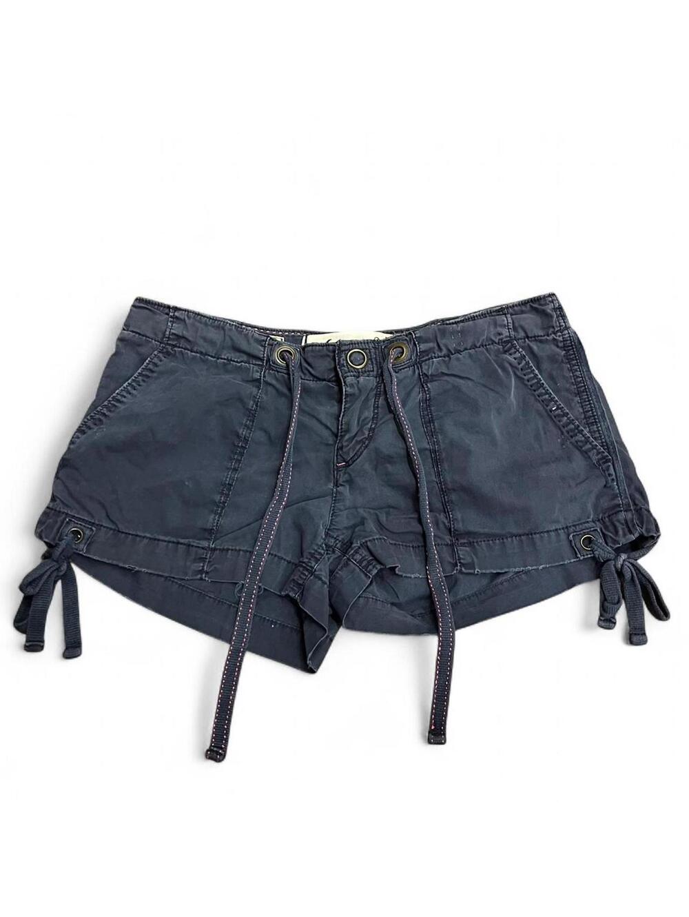 y2k American eagle cargo mini shorts